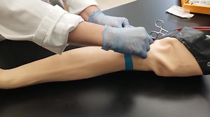 Tourniquet Application 😍😍 #lablife #medicallaboratoryscience #Hematology | Lab life