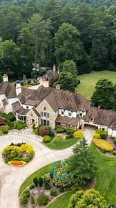 Dwayne “The Rock” Johnson’s $6.1M Georgia Mansion Start to Finish Built #timelapse #therock #DwayneJohnson Watch Dwayne “The Rock” Johnson’s $6.1M Georgia mansion rise from bare land to a finished luxury estate in one smooth, deeply satisfying construction timelapse. From groundwork and structural framing to refined interiors and resort-style features, every key stage of the build unfolds in seconds. Designed for strength, privacy, and high-performance living, this estate reflects The Rock’s lar