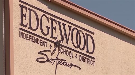 Edgewood ISD changes graduation times due to high temperatures