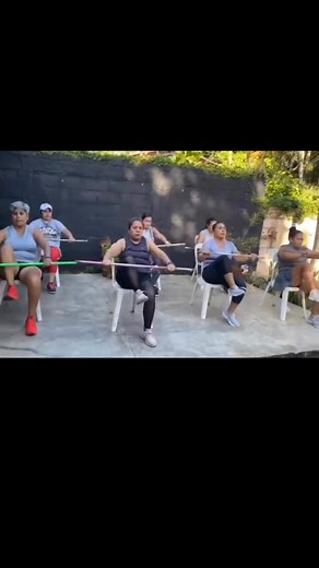 120K views · 1.3K reactions | Pierde grasa abdominal con estos ejercicios en silla y un palo de escoba que se pueden realizar en casa con 4 series de 20 repeticiones. Nos encontramos en Ángel R. Cabada, Ver. | Lupita Bustamante | Facebook