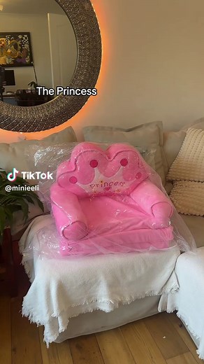 Adorable Princess Chair for Kids