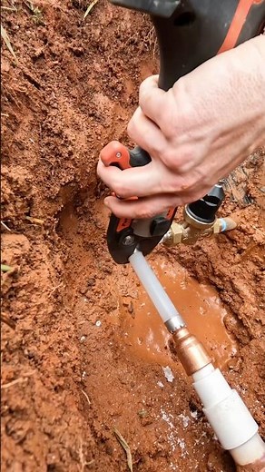 Repairing an underground pipe leak 🌱💦 #plumbing #plumber #asmr #diy
