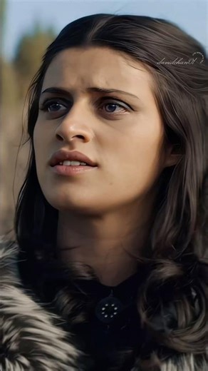 He’s 🤡, when around her. This song 🤌#thewitcher #thewitcher4 #geraltofrivia #yenneferofvengerberg