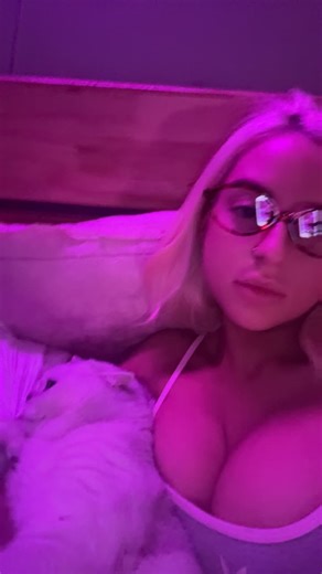 Betty (@bettyboogie)’s videos with original sound - Betty