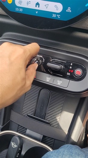 Unique engine Start/stop feature of Mini Cooper S #minicoopers