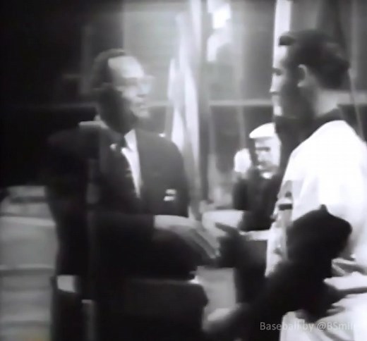 Today In 1957: The Brooklyn #Dodgers play their final game at Ebbets Field! Gil Hodges, Roy Campanella and Sandy Koufax are honored during a small pregame ceremony! #MLB #Legends #NYC #Baseball #History | Baseball by BSmile