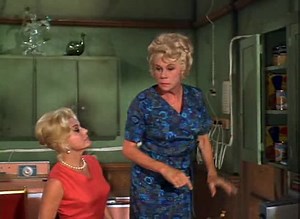 Green Acres - S 1 E 12 - Lisa Has a Calf