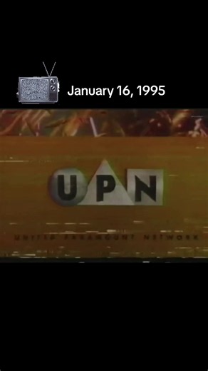 The first night of broadcasting for the United Paramount Network was the series premiere of #StarTrekVoyager. #retrotv #startrek #90stv