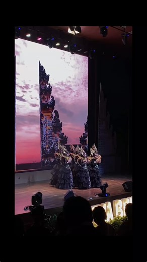 Understanding Dance Failures and Learning from Mistakes