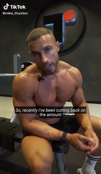 Maintaining Chest Size and Strength for Stocky Men