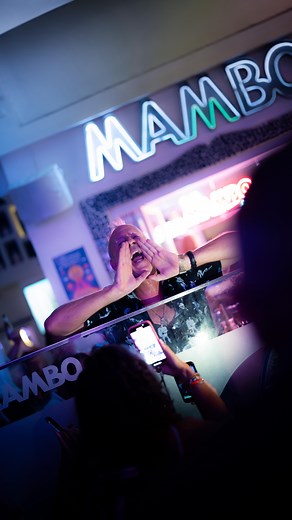 Live from Café Mambo Ibiza — @officialfatboyslim is back for round two and absolutely owning the night! 🚀 The beats are flowing, the crowd is electric… THIS is Mambo magic! | Mambo Ibiza