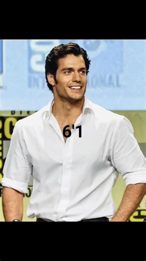 🍁 | Henry Cavill height exposed 🔥 6’1” real height Ben Affleck ke sath proof 👀 #henrycavill #heightcomparison #hollywoodfact | Instagram