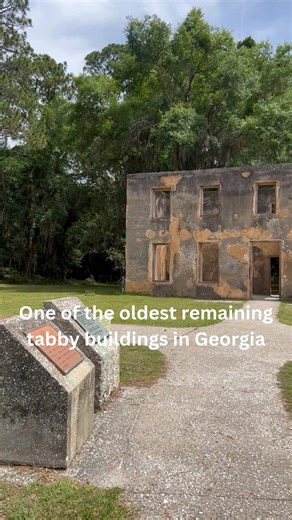 One of the oldest tabby buildings in Georgia, this home was built for William Horton in 1743. Abandoned by the DuBignon family in the mid 1800s. Georgia's first beer was brewed here in the 1700s. 🍺 #jekyllisland #georgia #georgiahistory #goldenisles #historicpreservation #architecture #exploregeorgia🍺 | The Georgia Trust for Historic Preservation