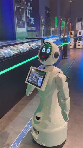 Robot dansı ediyor😂🫠😍🧐