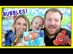 Finding Dory Bubble Blowin' Nemo! Making BIG Bubbles with Finding Dory! FUN Kids Play Bubble Video
