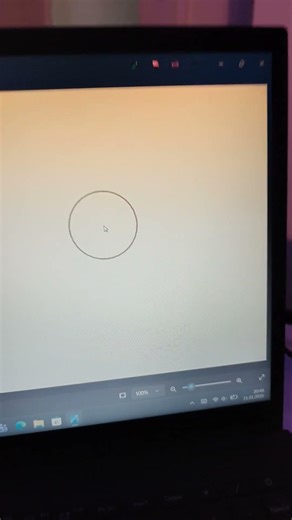 the roaring cursor attacks. nudziło mi się więc połączyłem deltarune ze swoim talentem artystycznym