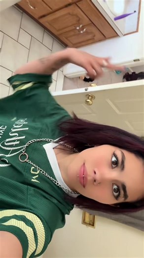 borderlineb444 (@borderlineb444)’s videos with Parents by yungblud - .