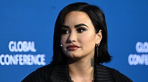 Demi Lovato opens up on struggle with anxiety, eating disorder