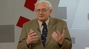 Meghalt Kordos László