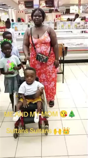 Heartwarming Moments with My Mom This Christmas