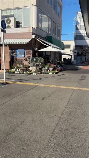 G FACTORY: 京都の絶品グリークヨーグルト