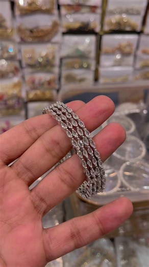 New Beautiful 4 Piece Bangles Collection
