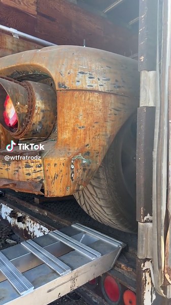 Have to take the rat out of the cage every once in awhile‼️ #rat #wtf #carstiktok #fyp #breakout #studebaker #c4corvette