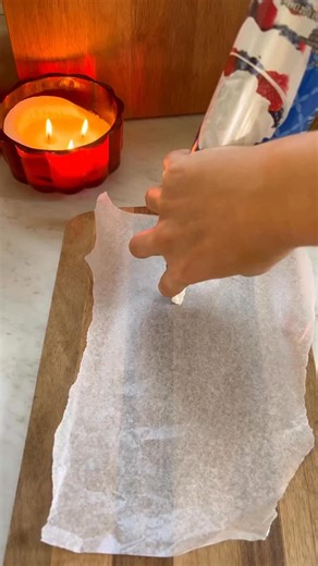 Kayla landers on Instagram: "Whipped Cream Snowman The cutest snowman melting away in your hot drinks! I did this in my coffee but this would be perfect for kids hot cocoa also!! They watched it melt in my coffee and got so excited! This was the easiest treat l’ve made in awhile! All you need is Whip cream, sprinkle eyeballs, and M&ms! Make sure after tell make your snowman you stick him in the freezer so he can be some solid! #christmasideas #christmas #hotchocolate #mumhack #hotdrink #christma