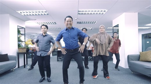 Jom tingkatkan imuniti badan dengan melakukan X-Break. Luangkan masa setiap 2 jam untuk melakukan senaman x-break sekurang-kurangnya 3-5 minit untuk setiap sesi. X-Break boleh dilakukan dimana-mana... di sekolah, di pejabat atau di rumah. Kekal aktif & sihat sepanjang masa. #ANMS #malaysiasihat #sihatmilikku | Kementerian Kesihatan Malaysia - Portal Myhealth
