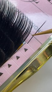 Buy 3 Trays for £30 with code BUNDLE Dreamy Angel Lashes with our Flat Lashes 😇 Our amazing BA created this look using our Flat Split Tip lashes and handmade narrow fans 🩷 We are obsessed with how this set turned out! 💖 Browse all of them on our website! 🛍️ www.dollcedoll.com . . . #dollcedoll #beautifuleyes #lashproducts #lashobsessed #lashlove #lashes #lashtrends #lashtech #lashinspo #lashextensions #beauty | Dollce Doll