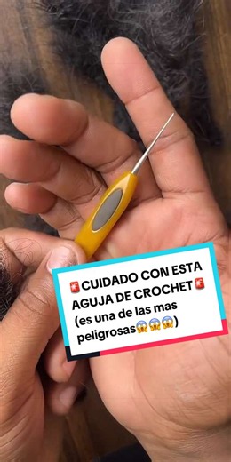 Aguja de crochet peligrosa para dreads: advertencia y descripción