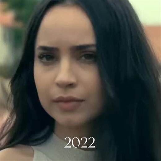 Purple Hearts: A Musical Journey with Sofia Carson