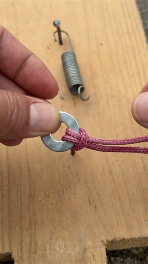 Save effort hanging springs, tool - assisted is super simple!