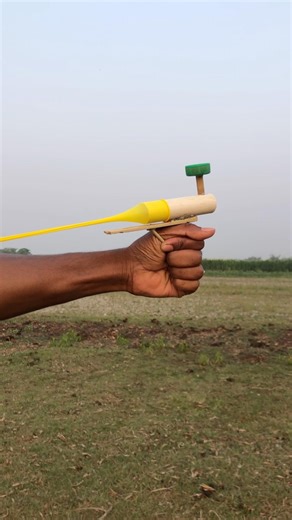 DIY Pipe Bamboo Balloon and Bottle Cap Gulti Holi Color Filled Balloon Target Shot #diy #slingshot