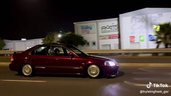 #feelingcutemightdeletelater😂 #fyp #honda #b20vtec #hondagang #bseriesonly #slammed #bcracing #SAMA28 #fypシ゚ #fypシ゚viral #viral