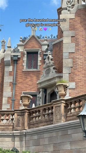 the haunted mansion’s refurb is complete 💜✨