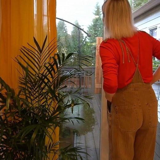 Scandish Home on Instagram: "New video is live now on YouTube at Scandish Home! This was a long video to edit 😂 It has a little bit of everything! ❤️I hope you enjoy it! . . . .. . #homedecor #cozyhome #homemaking #scandishhome #fall #fallcolors #cooking #cookingathome #homecooking"