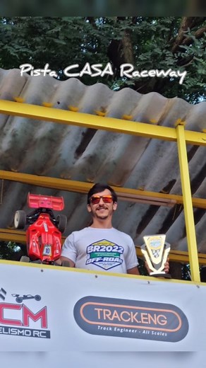 Em pleno 2022🤣🤣 #Tb do Campeonato Brasileiro EP 2022! Ganhei a categoria 1/8 Stock Vídeo treinando para o Campeonato! #rc #hobby #rccars #automodelismo #radiocontrole #motorsport #saopaulo #carro #acelerados #speed #corrida #run #Electricpower | No Controle Racing