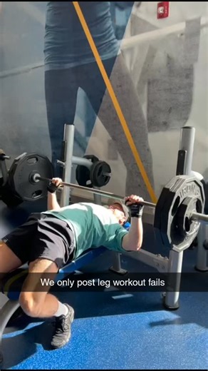Leg Workout Fails on Instagram: "Leg day said sit DOWN. Music by: @therealjimmyfm - ALOFOQUE #WorkoutFail #GymFail#FitnessFail #LegWorkoutFailç"