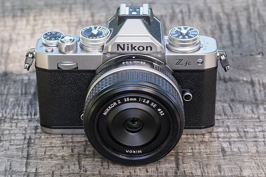 Nikon Z fc review - Mirrorless Retro-styled Icon