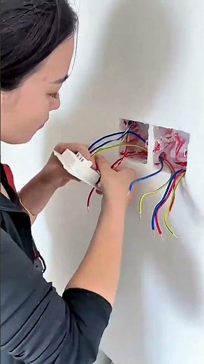 How to install an electrical cable outlet on a wall quickly