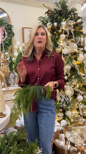 14K views · 373 reactions | Get your order in now! Everyone is putting up their tree! Check out my curated collection as well as all of the other beautiful items available Blanc Box- Luxury Holiday Decorand use my code KNIGHTNDAY10 for 10% off your entire purchase. | Shannon Knight Bella | Facebook