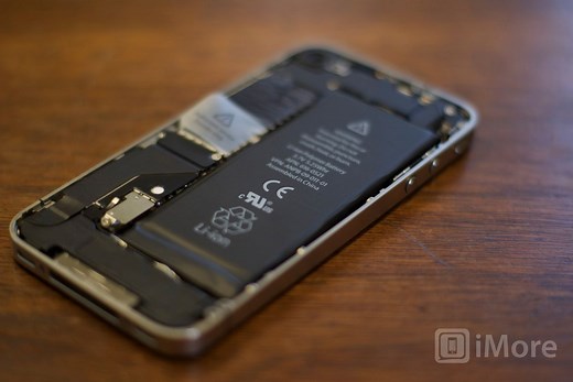 How to replace the iPhone 4 battery