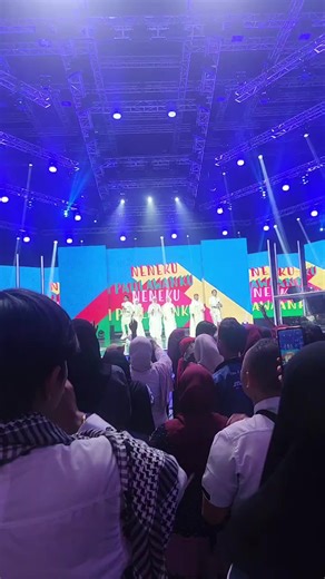 Yolanda arsila (@inces.wikwik)’s videos with suara asli - Yolanda arsila