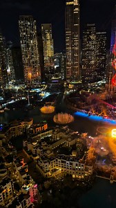 Burj Khalifa laser show 😍🇦🇪 #dubai #indubai #burjkhalifa #lasershow #dubainight #dxb | Ameen.amp