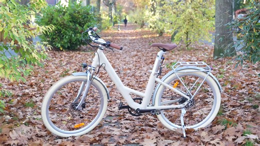 Ado Air 28 Pro: Schickes E-Bike mit Riemen-Antrieb im Test