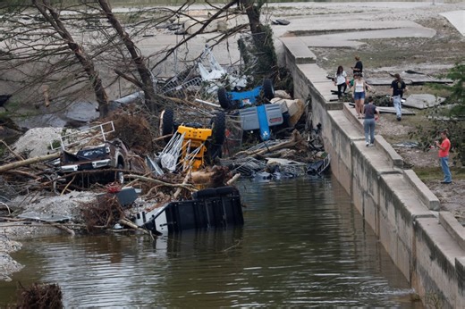 Plans for a flood warning system fell apart in Kerr County, leaving it vulnerable