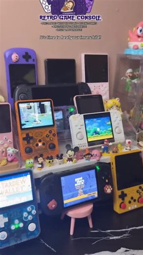 R36MAX Game Console Runs On Linux 4.0-Inch IPS Screen Built-in 20000 Games Open Source Console Multiple Color Options Ideal for Gamers