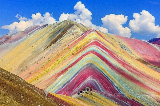 Vinicunca : l'incroyable montagne arc-en-ciel du Pérou