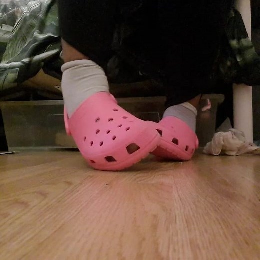 lilcrushasmr (@lilcrusherasmr)’s videos with Crush - Tessa Violet